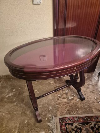 Mesa vitrina madera y cristal