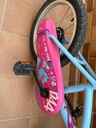 Bicicleta infantil Btwin azul y rosa