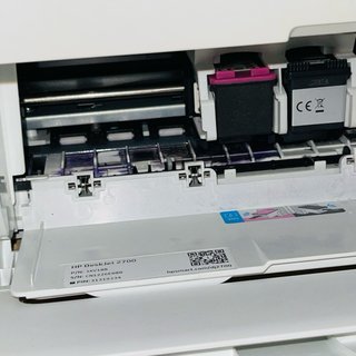Impresora HP DeskJet 2720 WiFi CON TINTAS NUEVAS