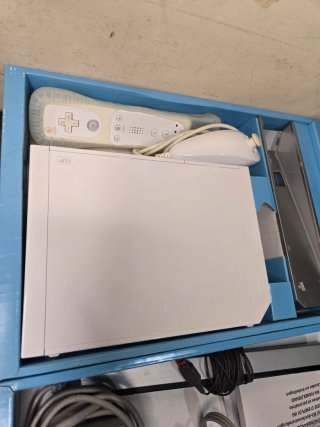 Nintendo Wii Console Bianca Telecomando e Nunchuck