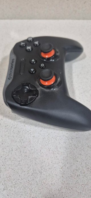 Mando SteelSeries Stratus XL Negro y Naranja