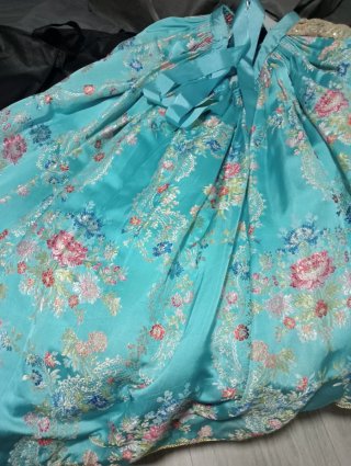 Traje Fallera Niña Grande Azul y Dorado