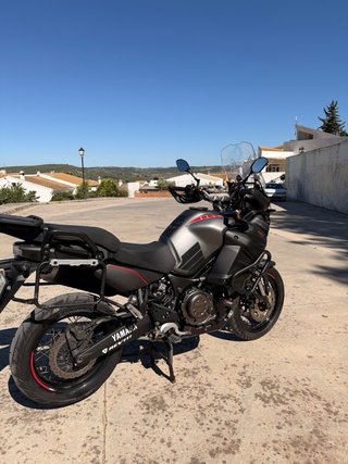 Yamaha XT1200Z Super Tenere Gris