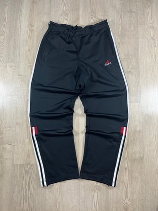 Chándal Adidas Retro 2000s Negro/Rojo