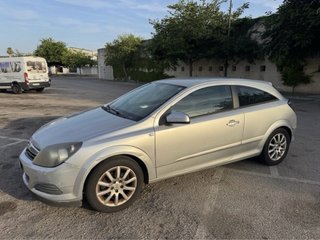Opel Astra GTC 2006