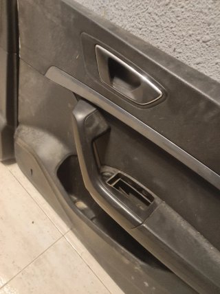 2 Revestimientos Puerta Delantera SEAT Ateca