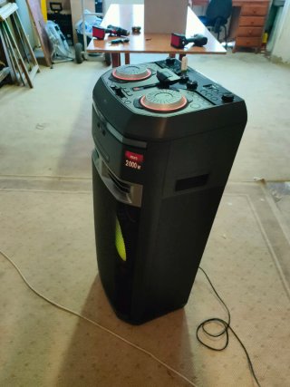 LG XBOOM OL100 Altavoz 2000W RMS