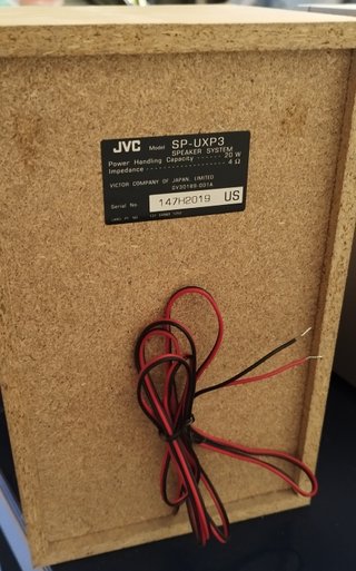 Cadena JVC CD Radio Cassette con Altavoces y Mando