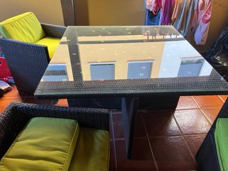 Mesa Terraza Mimbre y Cristal