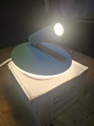 Aplique LED Minimalista Orientable