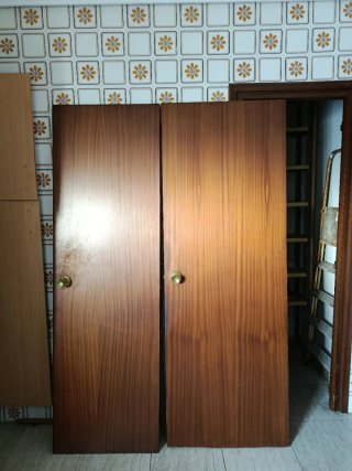 Puertas de madera en buen estado
