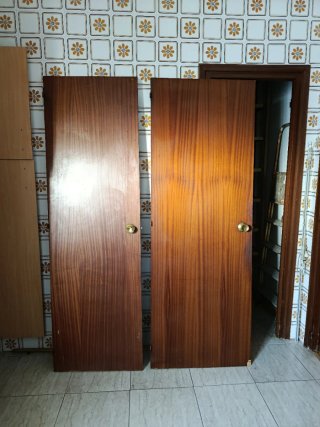 Puertas de madera en buen estado