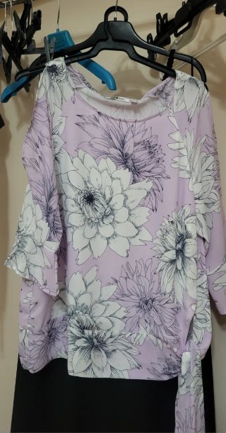 Blusa floral rosa talla 46
