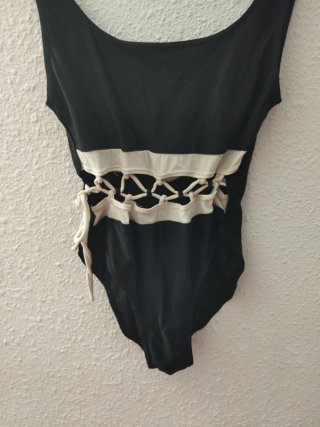 Bañador negro y blanco talla 38