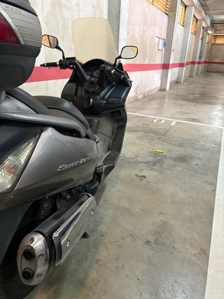Honda Silver Wing 400 Gris