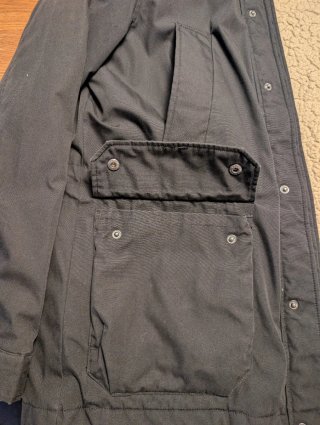 Parka Volcom Negra Impermeable Forro Beige