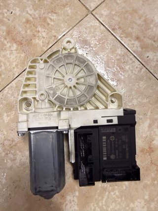 2 Motores Elevalunas Delanteros VW Passat B6