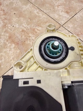 2 Motores Elevalunas Delanteros VW Passat B6