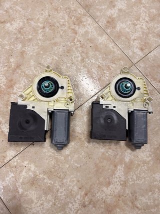 2 Motores Elevalunas Delanteros VW Passat B6