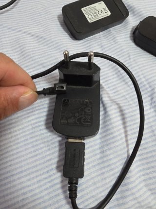Caricabatterie Alcatel Micro USB 5V 0.55A