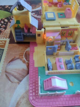 Polly Pocket Colegio Bluebird