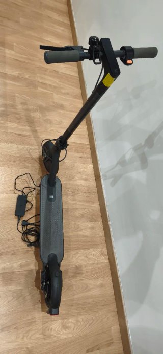 Patinete Eléctrico Xiaomi Negro