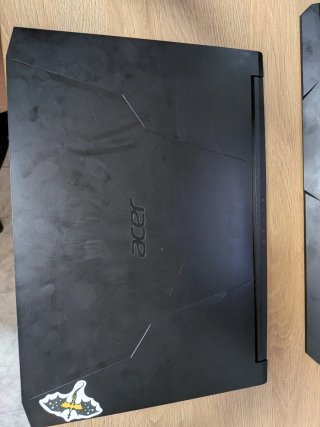 Portátil gaming Acer Nitro 5 AN515-56