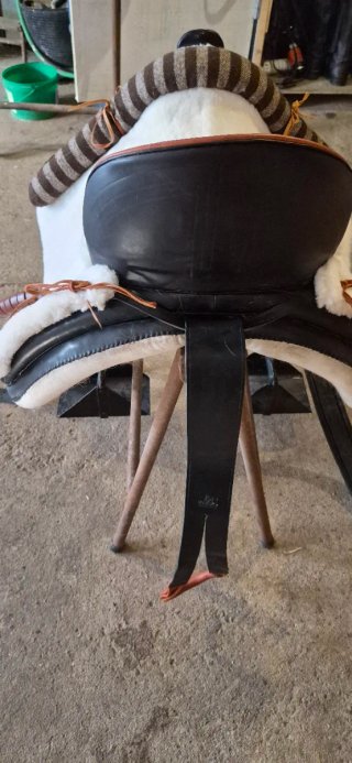Silla vaquera casi nueva