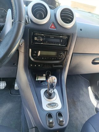 Peugeot 1007 2006