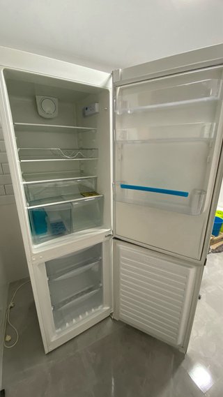 Frigorífico Zanussi + Lavadora LG REGALO