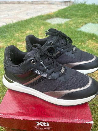 Botines Xti Negro/Plata Talla 39
