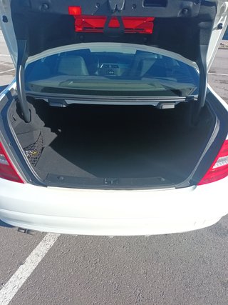 Mercedes C180 del 2013 vendo o cambio por Clasico