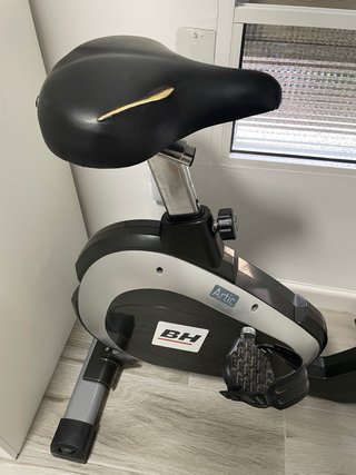 Bicicleta Estática BH Artic