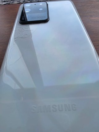 Samsung Galaxy S20 Ultra + Funda Negra