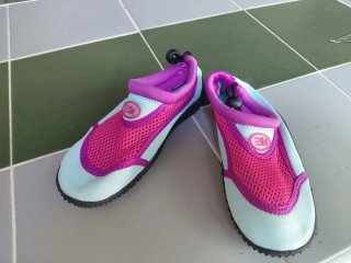 Lote Ropa y Zapatos Niña
