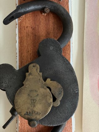 Colección de candados antiguos