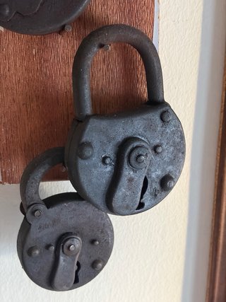 Colección de candados antiguos