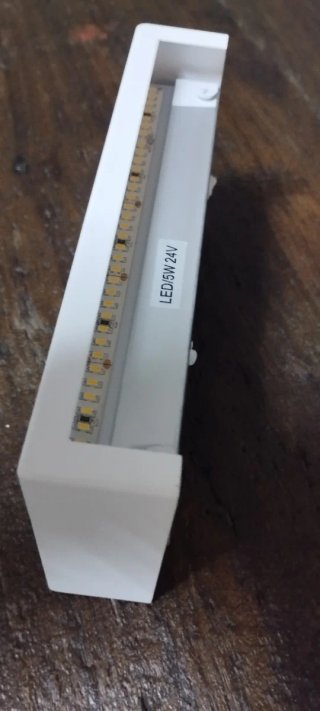 Aplique LED Minimalista