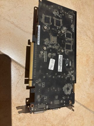 ASUS GT 610 1GB DDR3 Tarjeta Gráfica