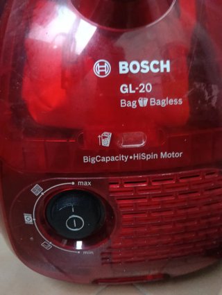 Aspiradora Bosch Roja