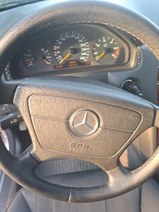Mercedes-Benz Clase E 1999