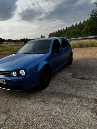 Volkswagen Golf 2002