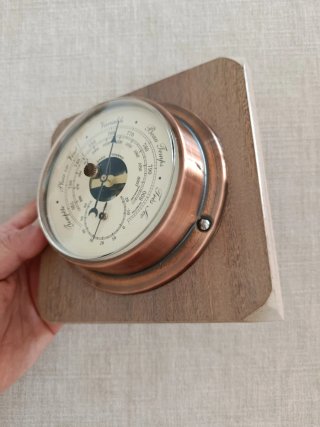 Barómetro y Termómetro de Pared.