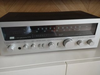 Receptor Estéreo Sansui R-70 DC Servo