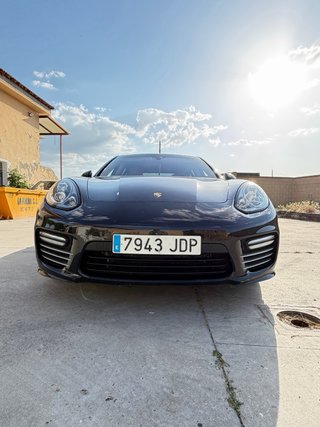 Porsche Panamera Turbo Executive