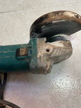 Radial Makita