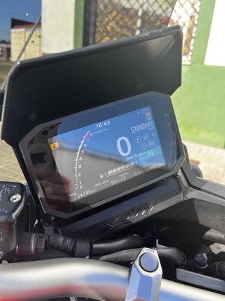 Honda XADV 750 Roja