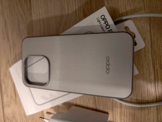 Cover e caricabatterie Oppo Find X9