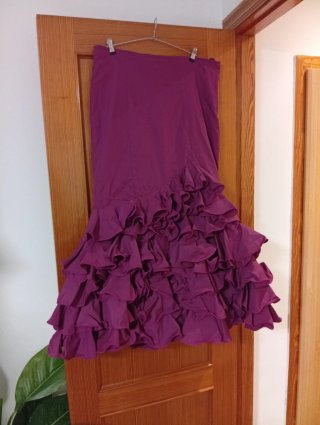 Falda flamenca magenta talla 52