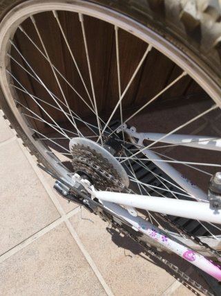 Bicicleta niña 24 9-12 años